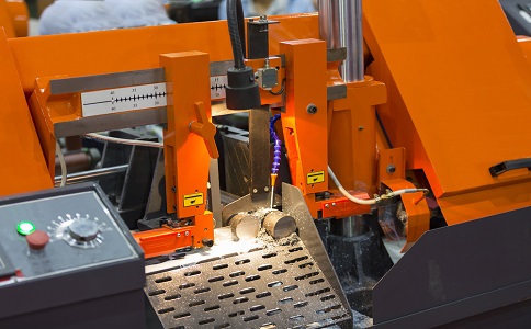 天峨龙门带锯床具备哪些优点？